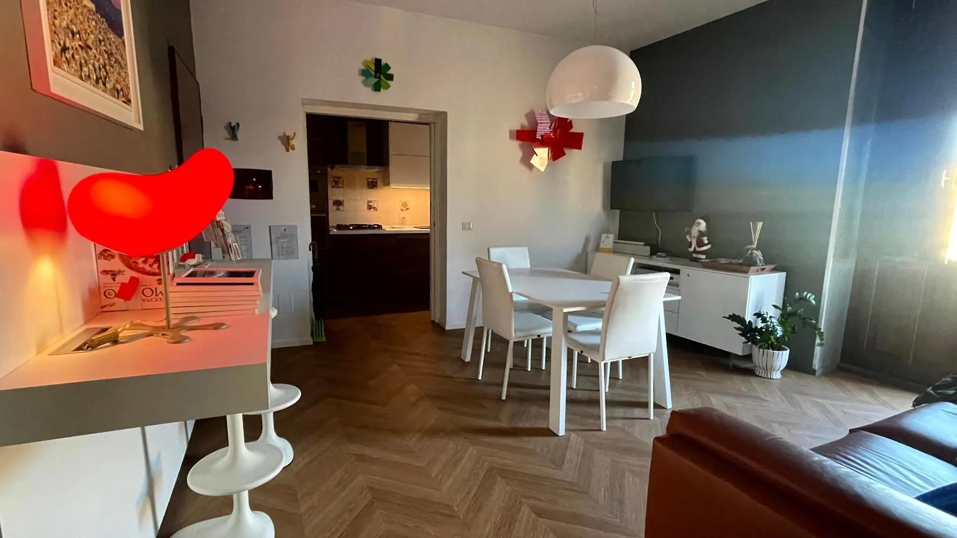Cutelli Home Aeroporto di Catania Fontana Rossa Italia